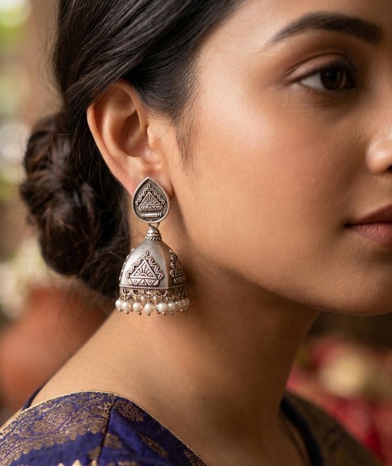 Sajkotha Earring 12 from Saj Kotha